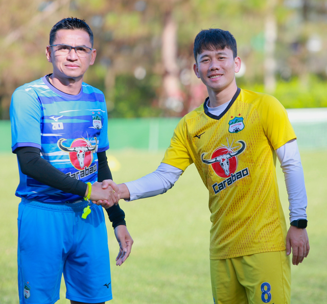 HAGL sẵn sàng đá trận ra quân V-League 2023 gặp CLB Hà Tĩnh. Ảnh: CLB HAGL HAGL sẵn sàng đá trận ra quân V-League 2023 gặp CLB Hà Tĩnh. Ảnh: CLB HAGL