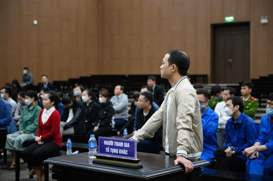 Ông Đặng Nghĩa Toàn tại phiên tòa