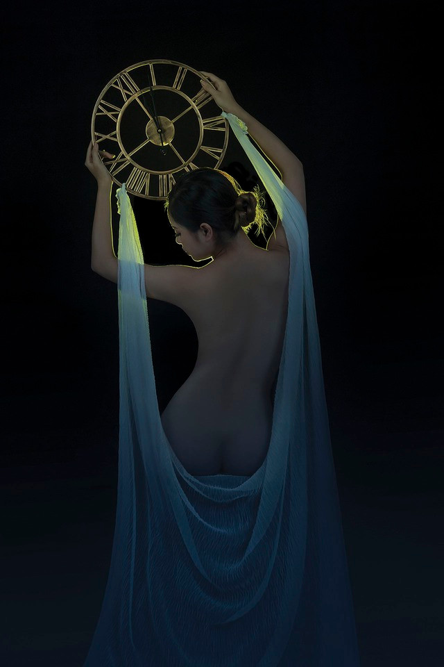 Ký ức thời gian của tác giả Nguyễn Anh Tuấn (Việt Nam), huy chương vàng FIAP, đề tài tự do cho ảnh màu. Ảnh: BTC cung cấp Ký ức thời gian của tác giả Nguyễn Anh Tuấn (Việt Nam), huy chương vàng FIAP, đề tài tự do cho ảnh màu. Ảnh: BTC cung cấp