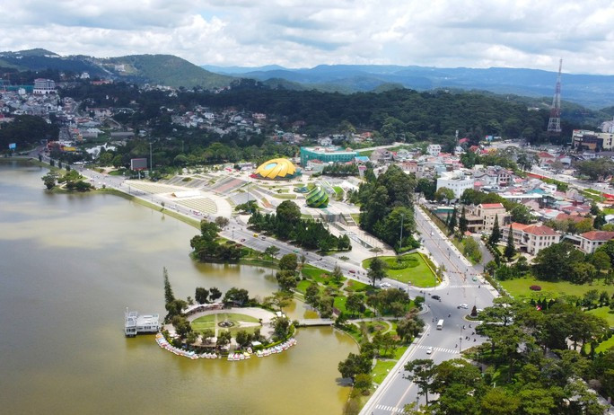 Đà Lạt sẽ là trung tâm du lịch văn hóa di sản tầm quốc gia - Ảnh 1. TP Đà Lạt được quy hoạch, mở rộng về hướng các huyện Đức Trọng, Đơn Dương, Lạc Dương và một phần Lâm Hà.