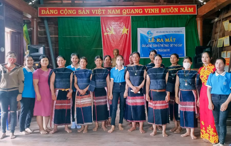 Hội LHPN huyện Đak Pơ ra mắt nhiều mô hình phù hợp để thu hút, tập hợp hội viên DTTS. Ảnh: Hoàng Ngọc