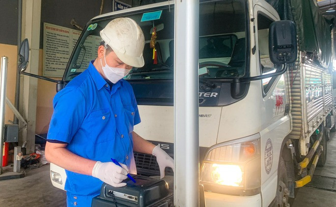 Bộ GTVT chính thức đề xuất miễn kiểm định lần đầu cho xe cơ giới mới - Ảnh 1. Bộ Giao thông vận tải kiến nghị sửa nhiều quy định liên quan đăng kiểm tại Thông tư 16