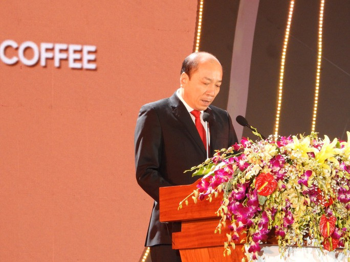 Ông Phạm Ngọc Nghị, Chủ tịch UBND tỉnh Đắk Lắk, phát biểu khai mạc