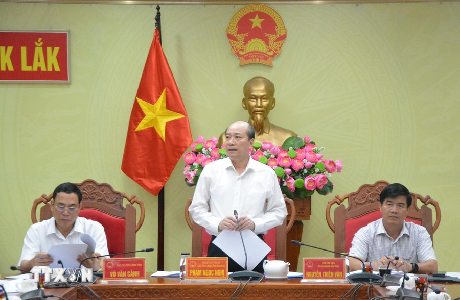 Ông Phạm Ngọc Nghị, Chủ tịch UBND tỉnh Đắk Lắk phát biểu tại cuộc họp. (Ảnh: Tuấn Anh-TTXVN) Ông Phạm Ngọc Nghị, Chủ tịch UBND tỉnh Đắk Lắk phát biểu tại cuộc họp. (Ảnh: Tuấn Anh-TTXVN)