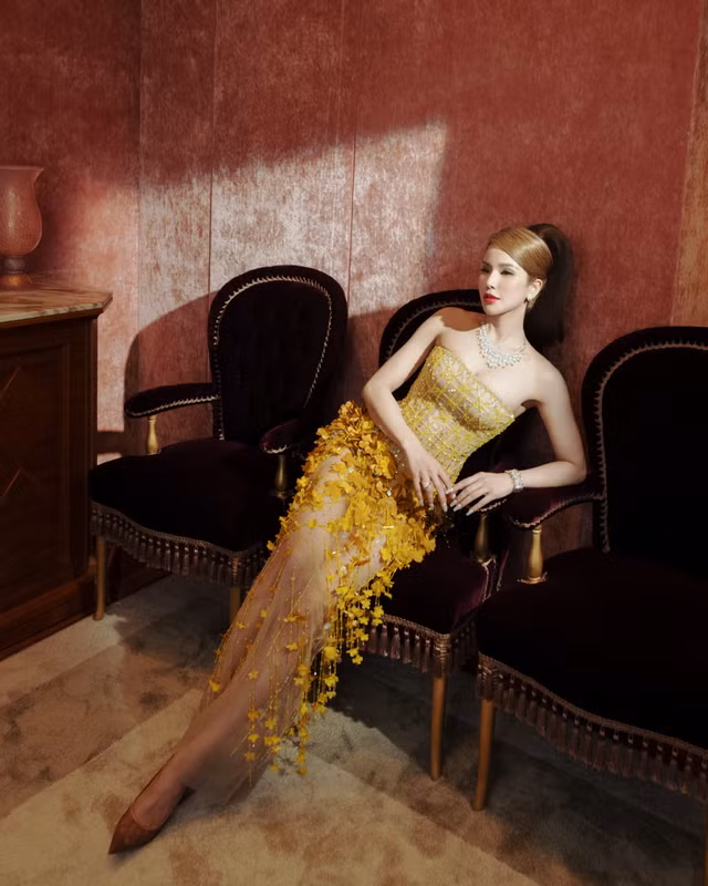 Show diễn đánh dấu mốc báo hiệu sự sôi động trở lại của thị trường thời trang Việt Nam năm nay