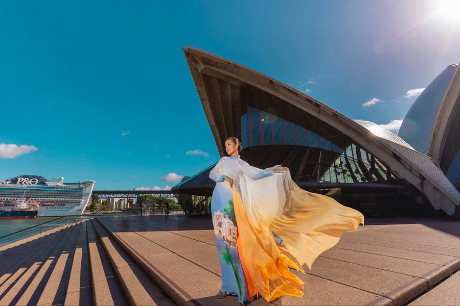 Sau khi kết thúc nhiệm kỳ, Ngọc Châu vẫn tất bật với công việc nghệ thuật. Ngoài đảm nhận vai trò &quot;cầm cân nảy mực&quot; cho các cuộc thi nhan sắc, người đẹp còn góp mặt trong nhiều show diễn thời trang