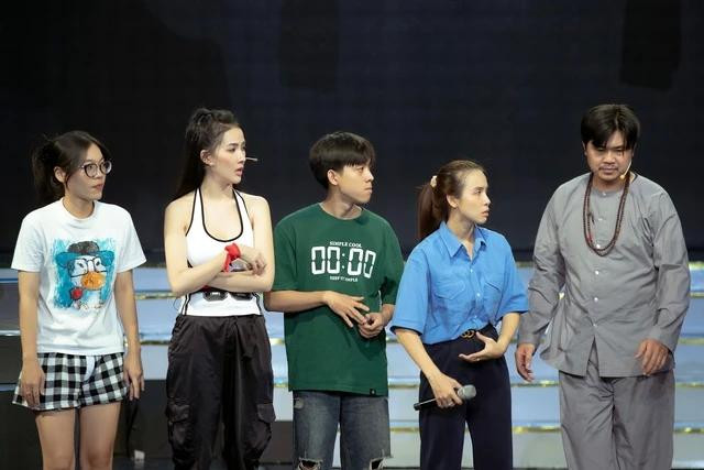 Phan Thị Mơ hăng say tập luyện cùng đồng đội để chuẩn bị cho vòng chung kết Phan Thị Mơ hăng say tập luyện cùng đồng đội để chuẩn bị cho vòng chung kết