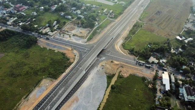 Tại các nút giao tuyến giao thông chính với QL14B, QL14G, đường ĐT602 có 3 cầu vượt được xây dựng cùng với 2 cầu mới Tại các nút giao tuyến giao thông chính với QL14B, QL14G, đường ĐT602 có 3 cầu vượt được xây dựng cùng với 2 cầu mới