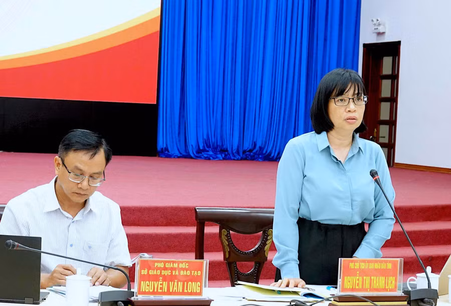 Phó Chủ tịch UBND tỉnh Nguyễn Thị Thanh Lịch phát biểu tại hội nghị. Ảnh: H.T