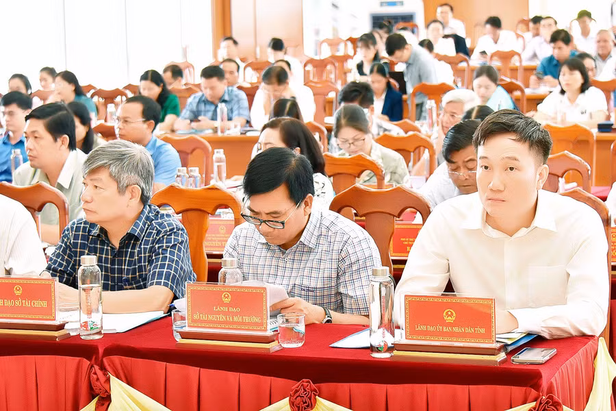 Các đại biểu tham dự hội nghị. Ảnh: Đức Thụy