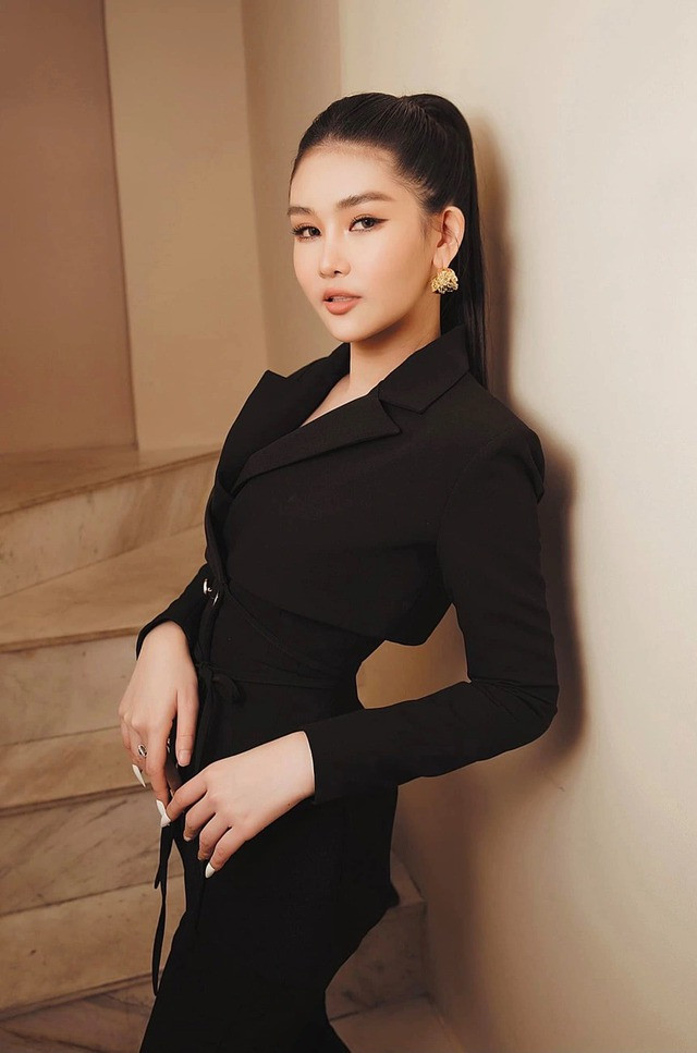 Hoa hậu Ngân Anh Hoa hậu Ngân Anh