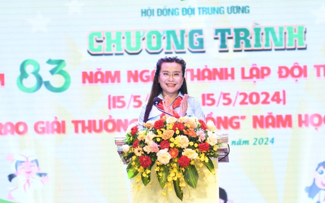 Chị Nguyễn Phạm Duy Trang phát biểu tại chương trình Chị Nguyễn Phạm Duy Trang phát biểu tại chương trình