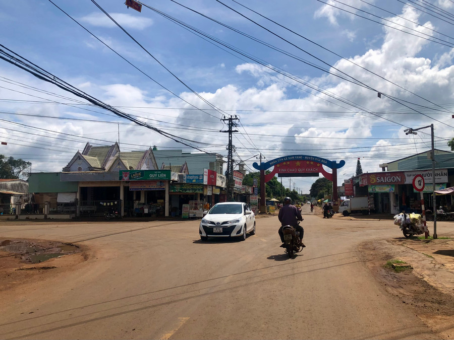 Khu Trung tâm xã Nam Yang, huyện Đak Đoa được đầu tư hệ thống cơ sở hạ tầng khá khang trang. Ảnh: L.N