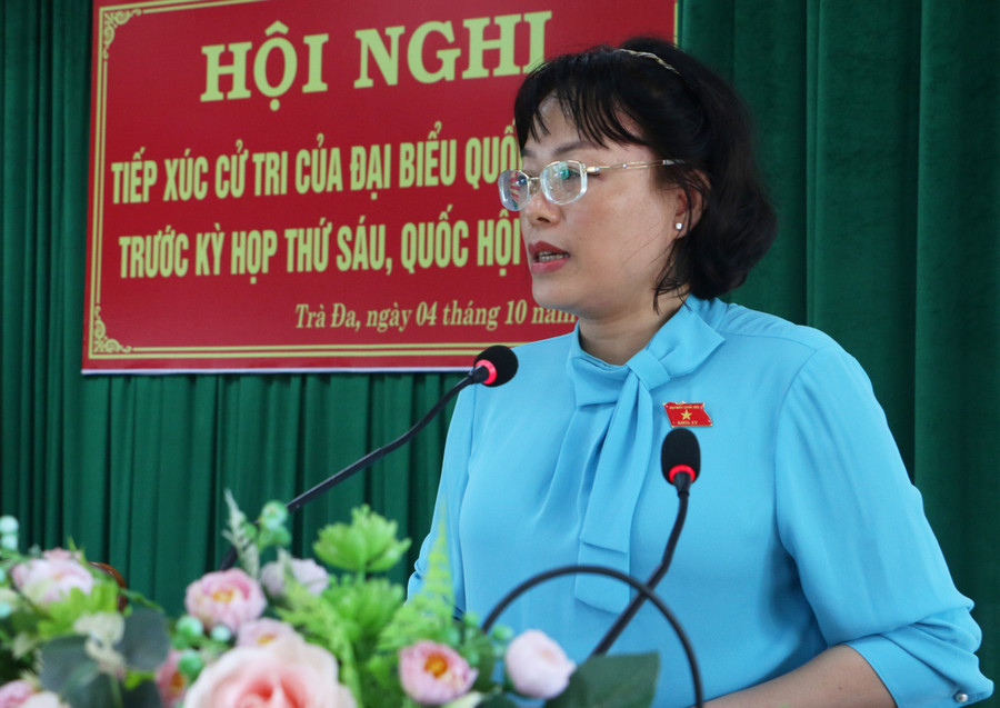 Bà Nguyễn Thị Mai Phương-Phó Chủ nhiệm Ủy ban Pháp luật của Quốc hội phát biểu tại buổi tiếp xúc. Ảnh: Q.T Bà Nguyễn Thị Mai Phương-Phó Chủ nhiệm Ủy ban Pháp luật của Quốc hội phát biểu tại buổi tiếp xúc. Ảnh: Q.T
