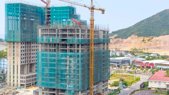 Một dự án Nhà ở xã hội đang xây dựng trên địa bàn TP. Quy Nhơn. Ảnh: Trương Định