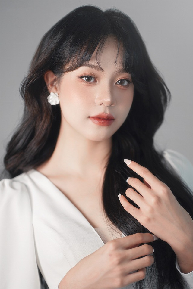 Hoa hậu Thanh Thủy mong muốn bản thân trở thành nguồn cảm hứng và động lực cho giới trẻ. Ảnh: FBNV Hoa hậu Thanh Thủy mong muốn bản thân trở thành nguồn cảm hứng và động lực cho giới trẻ. Ảnh: FBNV