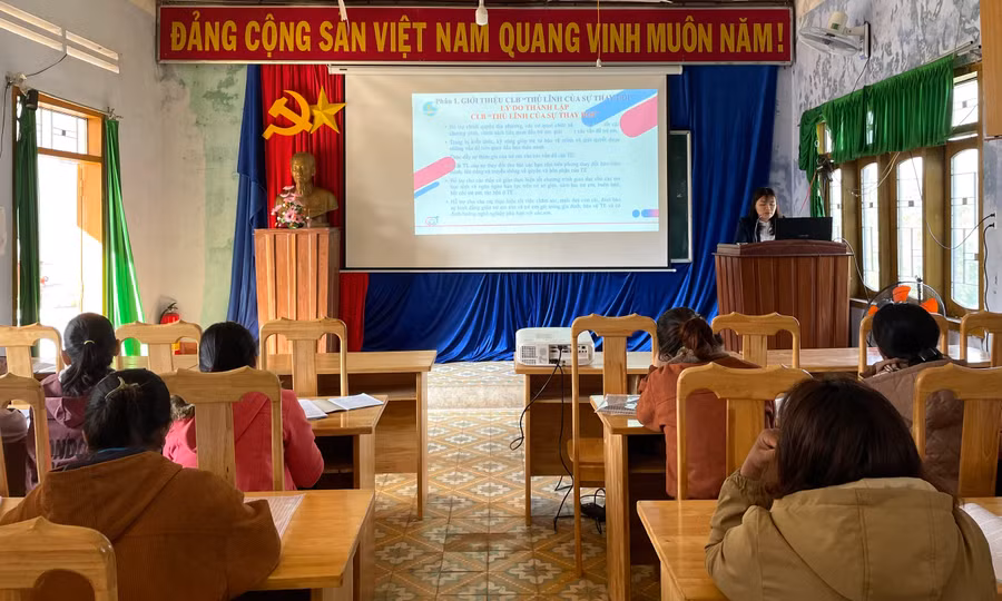 Quang cảnh lớp tập huấn. Ảnh: Phương Liên