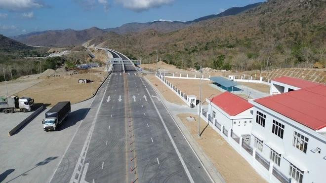 Cao tốc Cam Lâm - Vĩnh Hảo được thông xe hồi cuối tháng 4