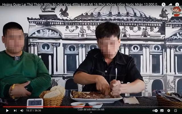 H. "tốc độ" cố nuốt thật nhanh để vượt qua thử thách ăn bò dát vàng khô khốc