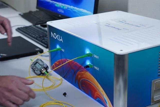 Công nghệ PON 50G của Nokia đã giúp mang đến tốc độ 50 Gbps ngay trên đường truyền internet cáp quang hiện tại Công nghệ PON 50G của Nokia đã giúp mang đến tốc độ 50 Gbps ngay trên đường truyền internet cáp quang hiện tại