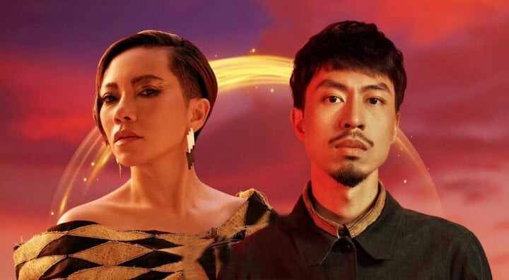 Đen Vâu là khách mời đặc biệt trong concert của Hà Trần. Đen Vâu là khách mời đặc biệt trong concert của Hà Trần.