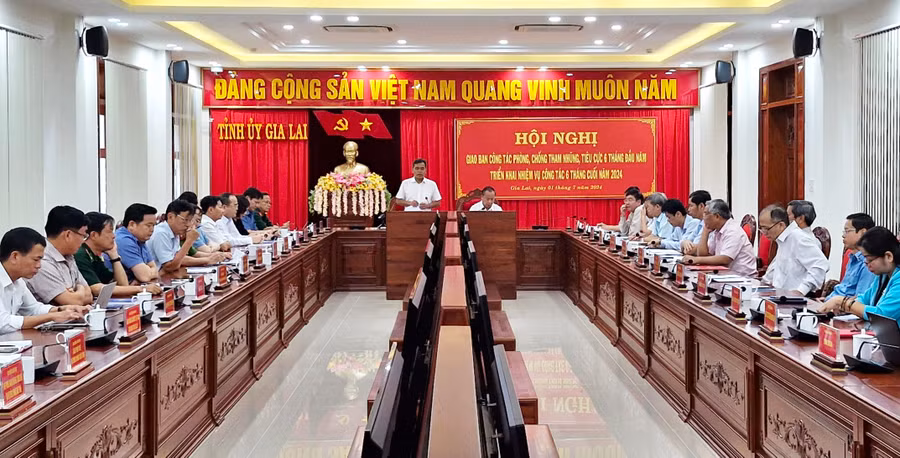 Quang cảnh hội nghị giao ban công tác PCTN, tiêu cực trong 6 tháng đầu năm và triển khai nhiệm vụ 6 tháng cuối năm 2024. Ảnh: V.H Quang cảnh hội nghị giao ban công tác PCTN, tiêu cực trong 6 tháng đầu năm và triển khai nhiệm vụ 6 tháng cuối năm 2024. Ảnh: V.H
