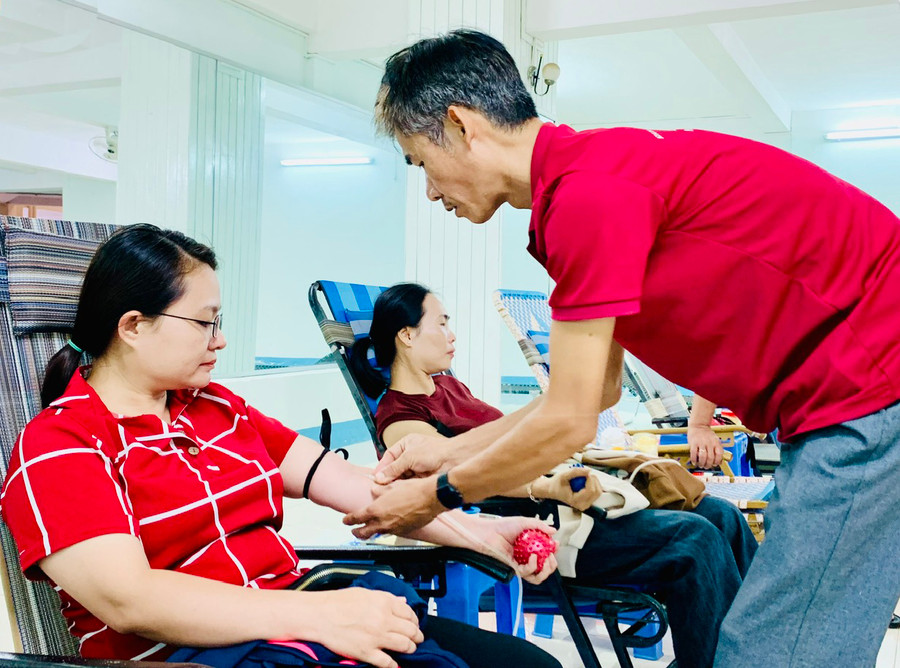 Nhiều địa phương trong tỉnh đã triển khai kế hoạch hiến máu tình nguyện với mục tiêu không để xảy ra tình trạng thiếu máu. Ảnh: N.Y Nhiều địa phương trong tỉnh đã triển khai kế hoạch hiến máu tình nguyện với mục tiêu không để xảy ra tình trạng thiếu máu. Ảnh: N.Y