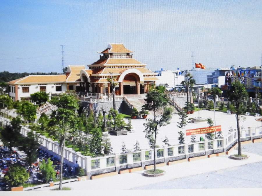 Quang cảnh Khu lưu niệm Luật sư Nguyễn Hữu Thọ tại huyện Bến Lức, tỉnh Long An. Ảnh: Thanh Nhật chụp từ ảnh tư liệu Quang cảnh Khu lưu niệm Luật sư Nguyễn Hữu Thọ tại huyện Bến Lức, tỉnh Long An. Ảnh: Thanh Nhật chụp từ ảnh tư liệu