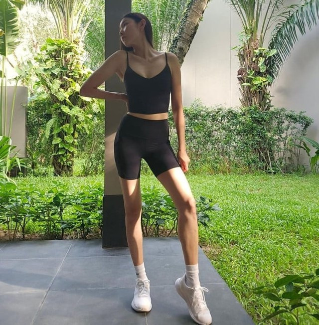 Han Hye-jin và vóc dáng thon thả