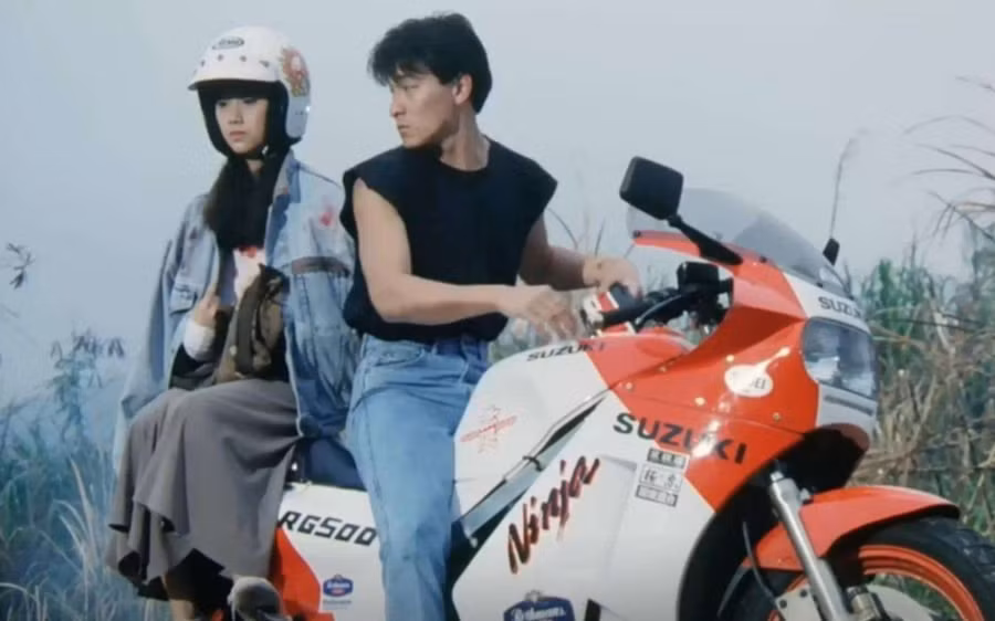 Hoa Đệ tạo ra xu hướng thời trang bụi bặm, cá tính ở thập niên 1990.