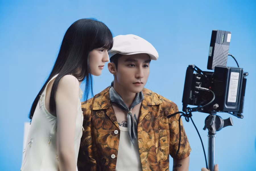 Sơn Tùng từng xây dựng ê-kíp mạnh nhưng hiện tại chỉ còn Hải Tú. Sơn Tùng từng xây dựng ê-kíp mạnh nhưng hiện tại chỉ còn Hải Tú.