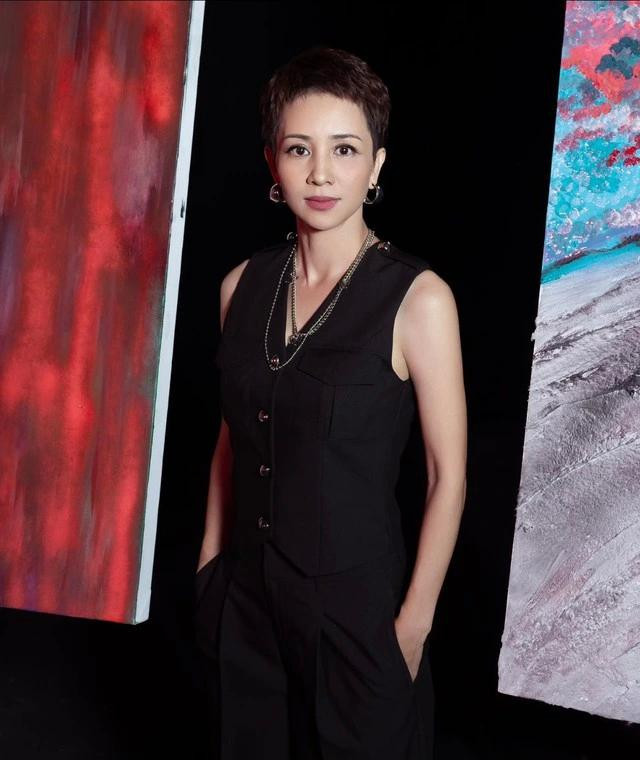 Nguyễn Thúy Hiền là cô gái vàng của làng wushu Việt Nam thập niên 1990, 2000. Cựu vận động viên nắm giữ 7 huy chương vàng thế giới, 2 huy chương vàng châu Á, 1 huy chương bạc ASIAD, 8 tấm huy chương vàng SEA Games...