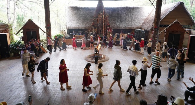 Du lịch tỉnh Lâm Đồng vẫn đang trên đà phát triển