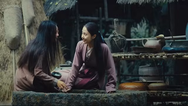 Cám là dị bản kinh dị, xoay quanh hành trình “hắc hóa” của nhân vật phản diện kinh điển cùng tên