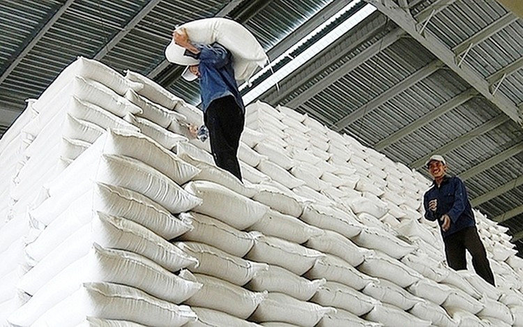 Gạo xuất cấp sẽ được vận chuyển, giao tại trung tâm quận, huyện, thị xã, thành phố thuộc tỉnh. Ảnh nguồn baodauthau.vn Gạo xuất cấp sẽ được vận chuyển, giao tại trung tâm quận, huyện, thị xã, thành phố thuộc tỉnh. Ảnh nguồn baodauthau.vn