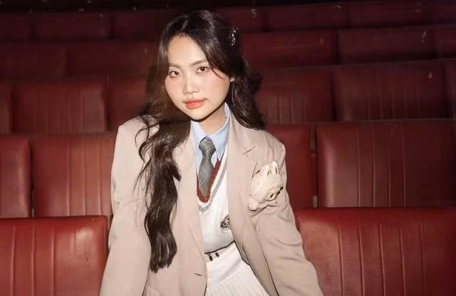 Phương Mỹ Chi vừa thông báo hoãn buổi biểu diễn ở Hà Nội ngày 22.9