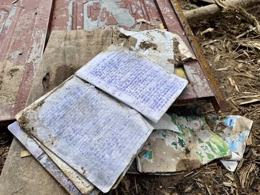 Nhiều học sinh không thể tiếp tục đến trường. Ảnh minh họa TT/Nguồn PLO