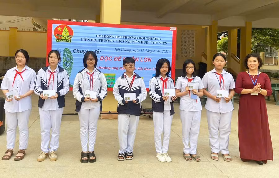 Trường THCS Nguyễn Huệ (TP. Pleiku) tổ chức chuyên đề về đọc sách. Ảnh: T.H