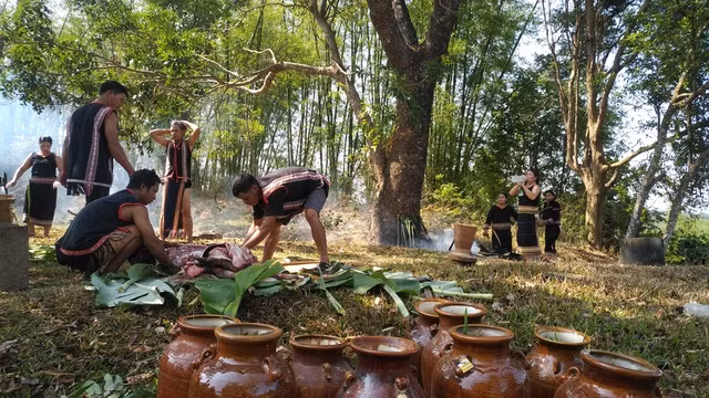 Đến với huyện Đăk Hà, du khách có thể thưởng thức những món ăn độc đáo của người dân bản địa Đến với huyện Đăk Hà, du khách có thể thưởng thức những món ăn độc đáo của người dân bản địa