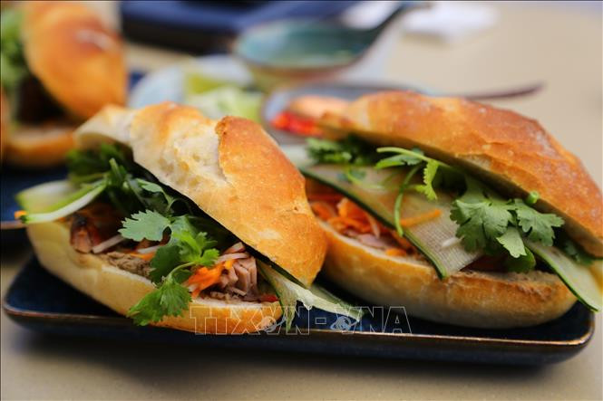 Bánh mỳ là món ăn rất được thực khách Nam Phi yêu thích vì hương vị tươi ngon, cân bằng. Ảnh: Hồng Minh/Phóng viên TTXVN tại Pretoria, Nam Phi