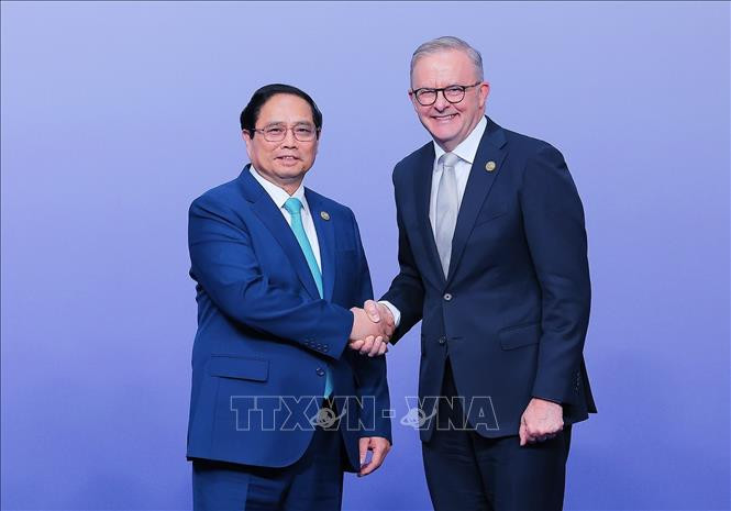 Thủ tướng Australia Anthony Albanese đón Thủ tướng Phạm Minh Chính. Thủ tướng Australia Anthony Albanese đón Thủ tướng Phạm Minh Chính.