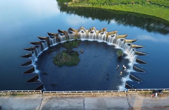 Đập thủy lợi Đăk Trít, xã Đăk La là một trong những điểm "check in" nổi tiếng của du khách khi đến huyện Đăk Hà