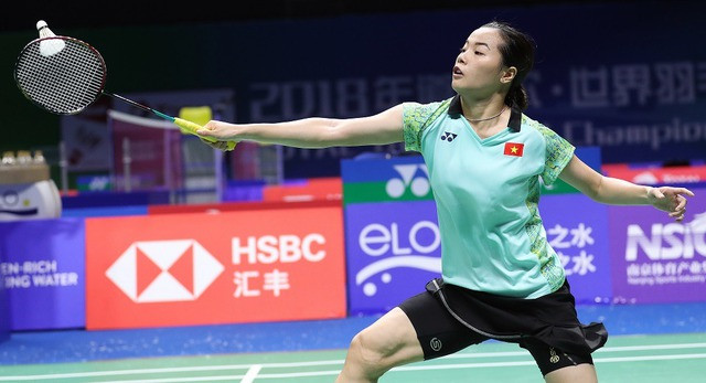 Nguyễn Thuỳ Linh tạo bất ngờ khi đánh bại cựu vô địch thế giới Ratchanok Intanon (Ảnh: BWF)