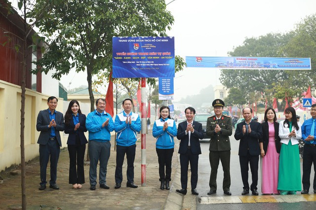 Khánh thành công trình thanh niên tại TP.Chí Linh (Hải Dương) Khánh thành công trình thanh niên tại TP.Chí Linh (Hải Dương)