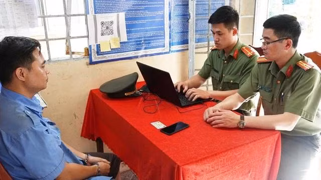 Công an làm rõ đối với Hoàng Việt Khánh Công an làm rõ đối với Hoàng Việt Khánh