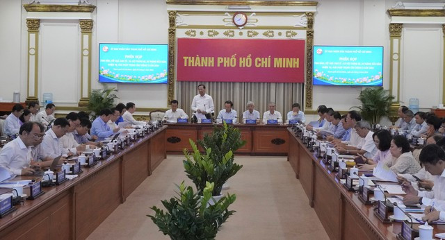 Quang cảnh hội nghị bàn về tình hình kinh tế - xã hội tháng 3 và giải pháp tháng 3- 2024 do UBND TP HCM tổ chức ngày 6-3; Ảnh: TTBC TP HCM