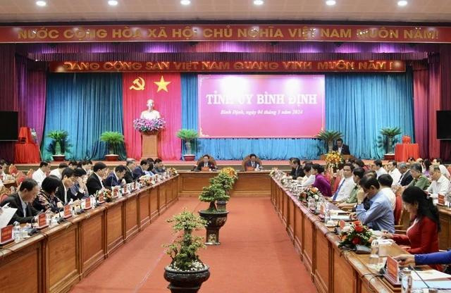 Buổi làm việc của Chủ tịch Quốc hội Vương Đình Huệ và Tỉnh ủy Bình Định