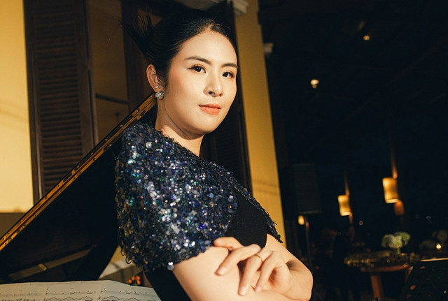 Ngọc Hân thi đỗ khóa đào tạo thạc sĩ của Trường đại học Mỹ thuật Công nghiệp Hà Nội Ngọc Hân thi đỗ khóa đào tạo thạc sĩ của Trường đại học Mỹ thuật Công nghiệp Hà Nội