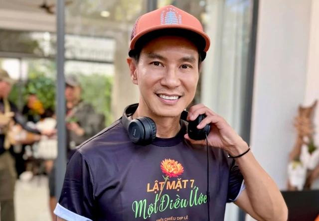 Bộ phim mới nhất của Lý Hải cán mốc 300 tỉ đồng, trở thành dự án có doanh thu cao nhất thương hiệu Lật mặt Bộ phim mới nhất của Lý Hải cán mốc 300 tỉ đồng, trở thành dự án có doanh thu cao nhất thương hiệu Lật mặt