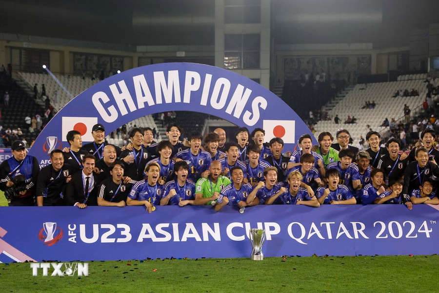Phút đăng quang vô địch U23 châu Á 2024 của tuyển U23 Nhật Bản tại Doha, Qatar ngày 3/5/2024. (Ảnh: AFP/TTXVN) Phút đăng quang vô địch U23 châu Á 2024 của tuyển U23 Nhật Bản tại Doha, Qatar ngày 3/5/2024. (Ảnh: AFP/TTXVN)
